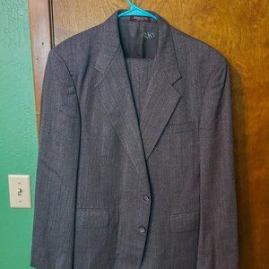 Evan-Picone Grey Herringbone Suit 42L